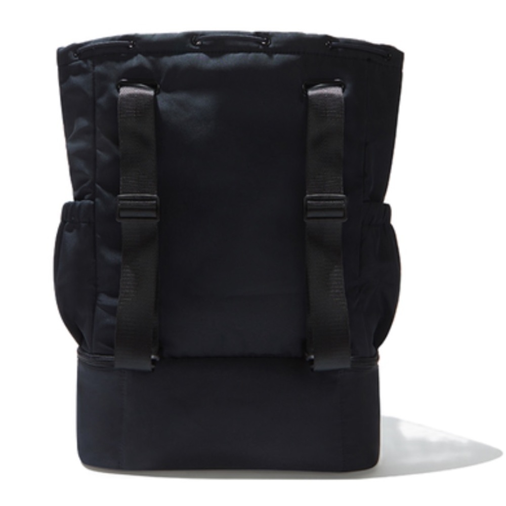 BEYOND YOGA Convertible Gym Bag In Black - Picture 11 of 12